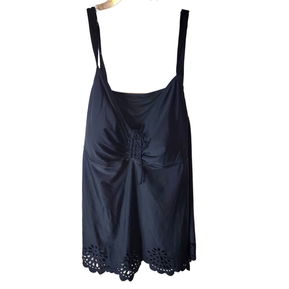 BloomChic Swim Top, Black, NWT, Size 28